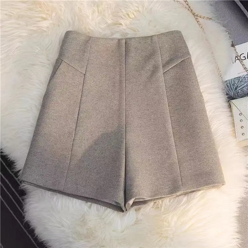 Short Pants Thicked Warm Woolen Shorts Women Autumn-Winter High Waist All-match Bottoms Fashion Loose Black Wide Leg M39 241216
