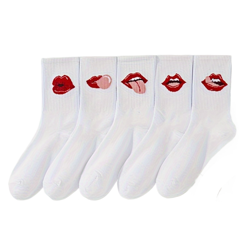 5 pairs of white Korean ins tide red lips college style sports women mid-calf socks couple models