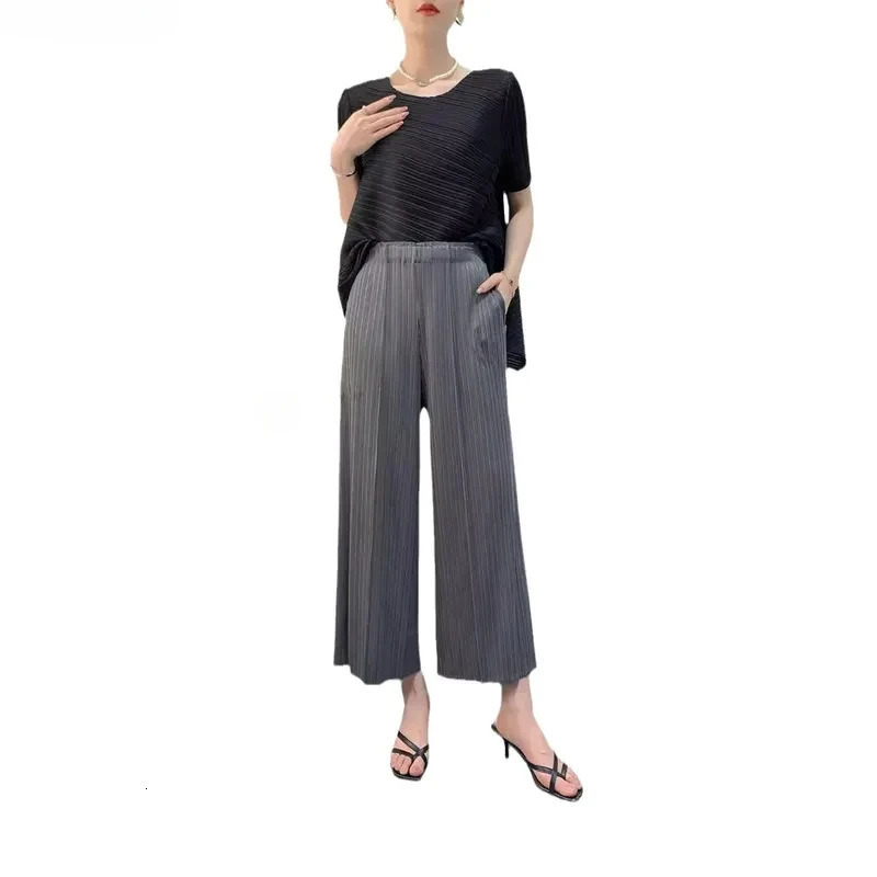 MIYAKE Highgrade Pleated Pants Women Summer Drape High Waist Ninepoint Straight Tube Comfortable Casual Versatile Cigarette 241218