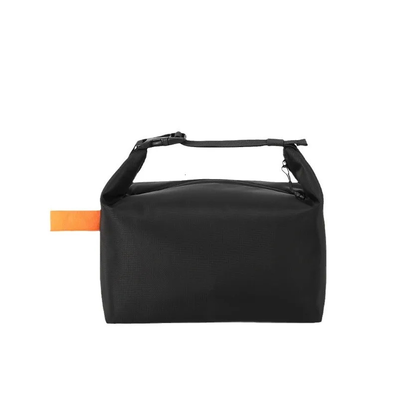 insulated lunch box handbag with large capacity folding lunch bag simple and stylish to work with 241217