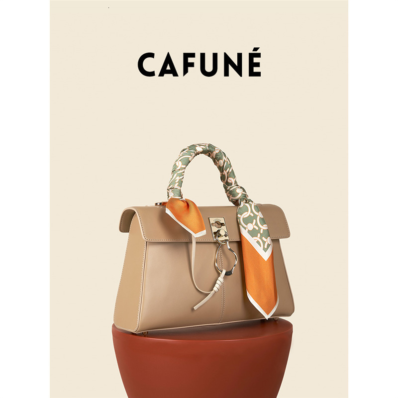 Bag CAFUNE Niche Bag For Women With High-End Texture, Stance Bag, Large Cowhide Document Commuting Bag, Handbag