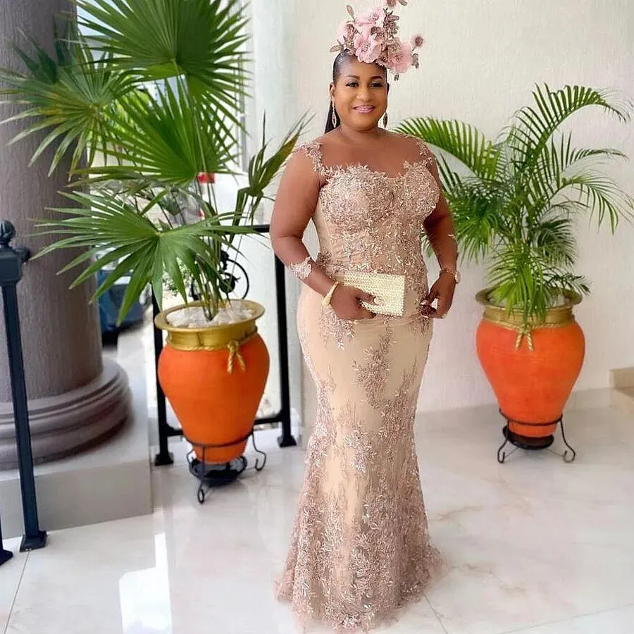 Vintage Illusion Long Sleeves Evening Dreses Plus Size Sheer Neck Lace Appliques Beads Sequins Mermaid Prom Gowns 6660312