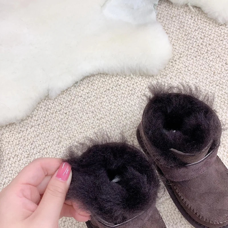 Winter Childrens Snowy Boots Sheep Leather and Wool Integrated Warm and Non slip Infant Walking Shoes 0-5 Years Old 241219