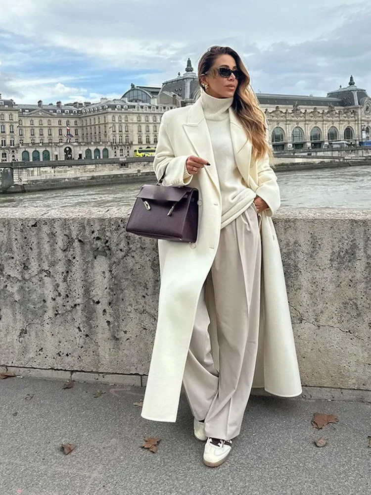 Elegant White Turndown Collar Warm Overcoat For Women Fashion Long Sleeve Buttons Pocket Coats Winter Street Outwear 241217