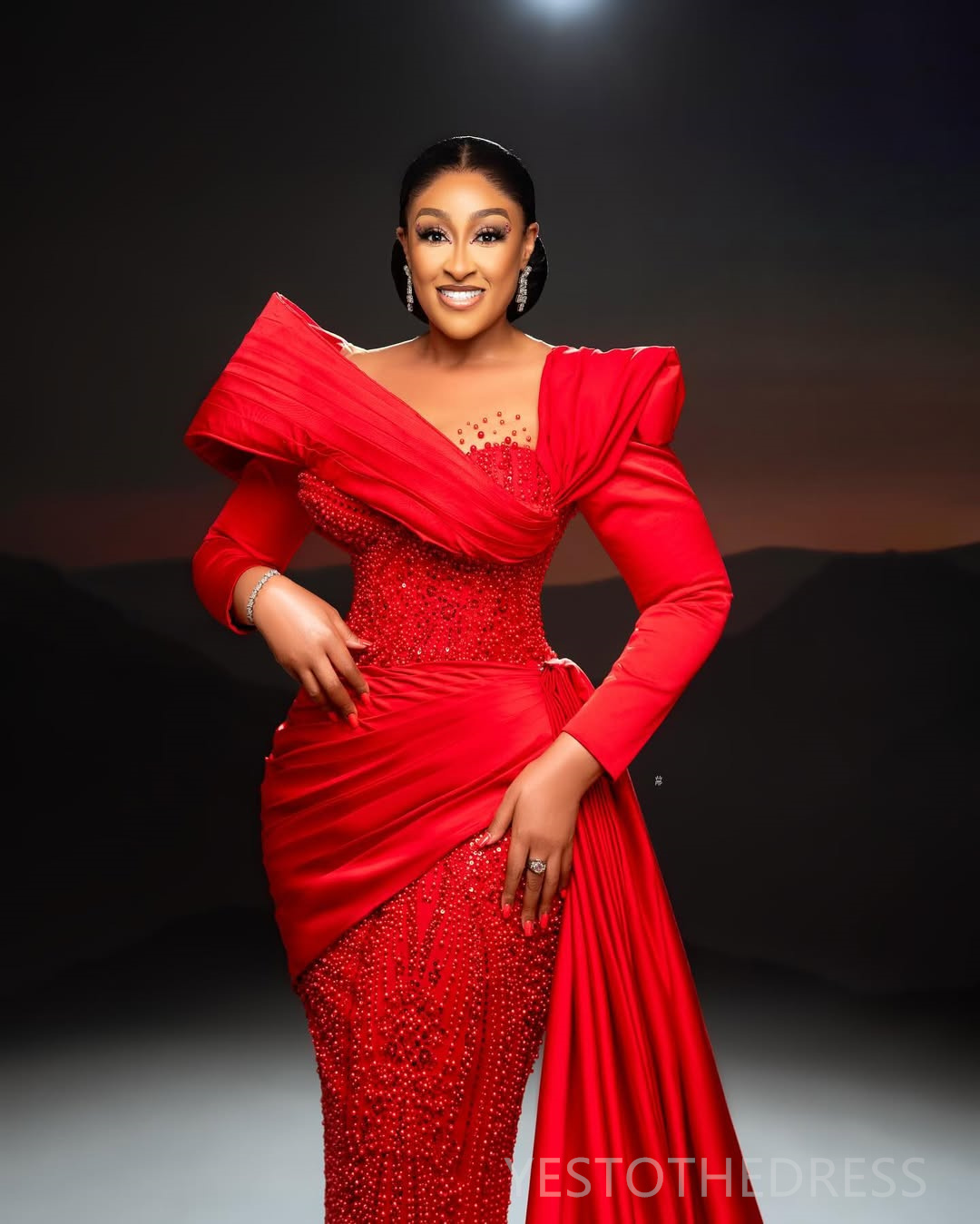 2025 Plus Size Red Prom Dress Evening Dresses For Special Occasions Mermaid Sheer Neck Long Sleeves Beaded Lace Pearls Birthday Dress Second Reception