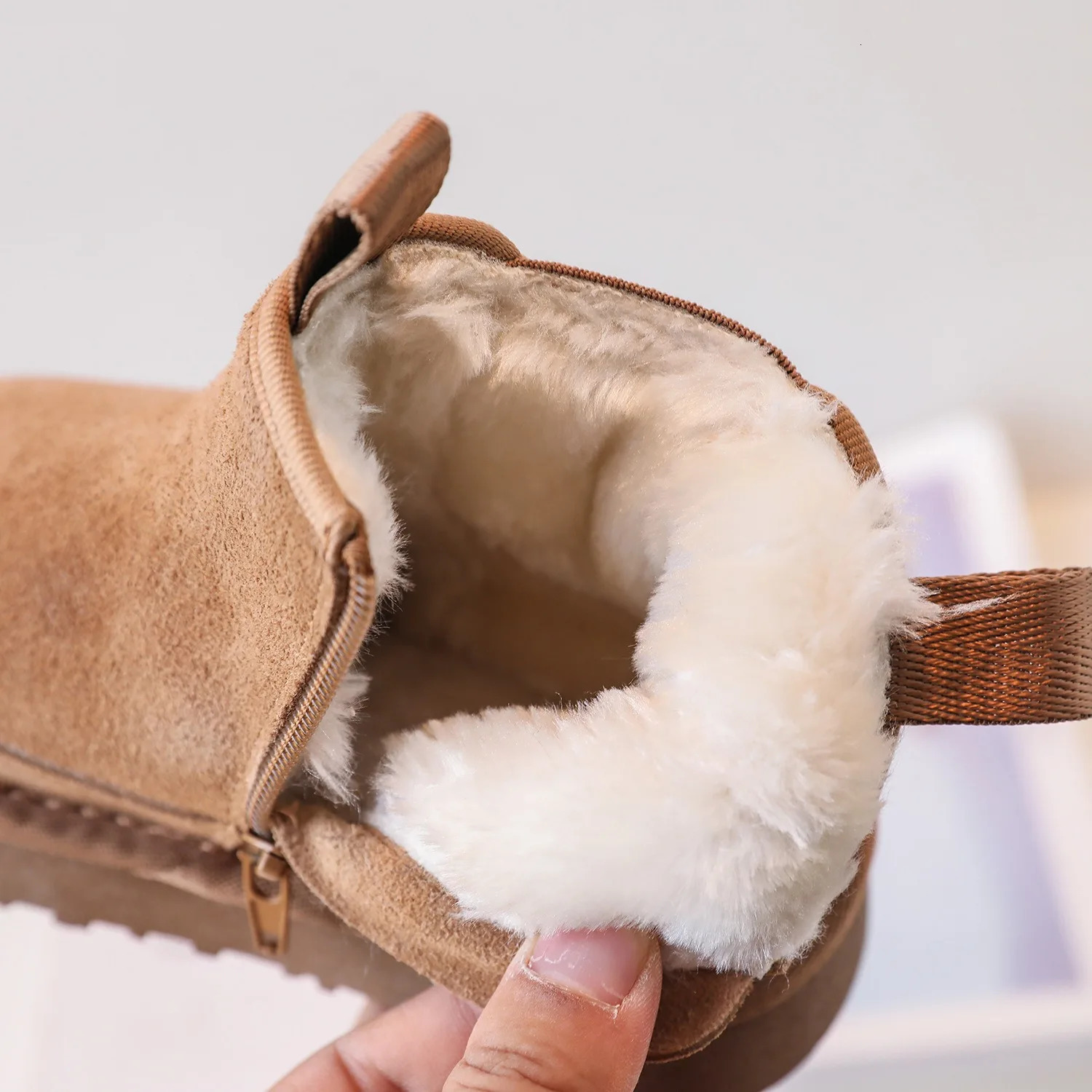 Kids Boots Boys Girls Thick Genuine Leather Warm Thicker Fur Children Winter Non-Slip Solid Zip Snow Boots Baby Suede Shoes 241219