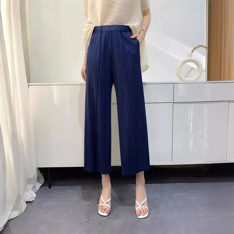 MIYAKE Highgrade Pleated Pants Women Summer Drape High Waist Ninepoint Straight Tube Comfortable Casual Versatile Cigarette 241218