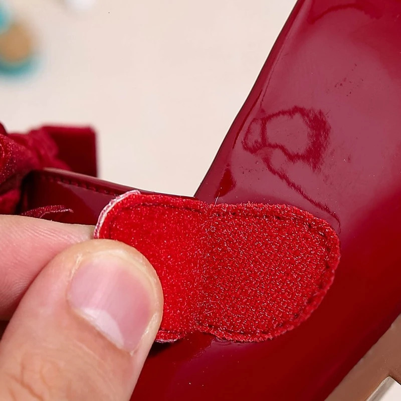 Fashionable Flat Campus Slip-On Shoes for Beautiful Girls Suitable for Spring and Autumn Girls Red Soft Soled Princess Shoes 241219