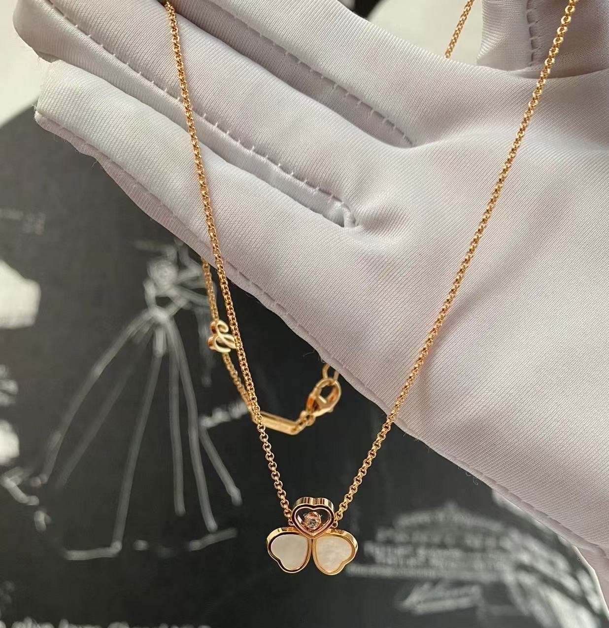 Charming Brand Chop Letter Love Pendant necklace Luxury Designer Pendant Necklace Jewelry Lover Birthday Gift Anniversary Idea Jewelry Gift L251028