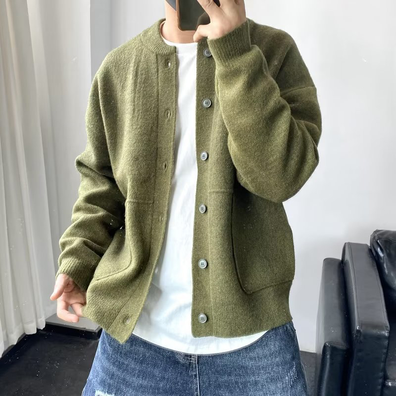Knitted cardigan men's new autumn and winter tide pure color simple handsome thickened design sense of youth Mao Clothing jacket tide m040