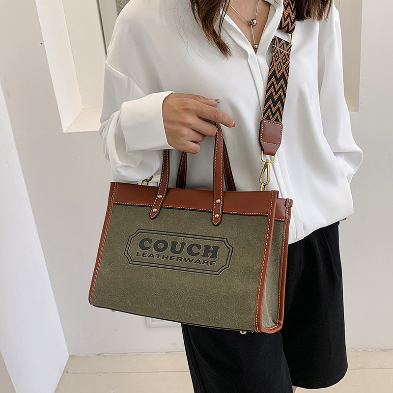 free shipping Handheld tote bag with new canvas contrasting printed letters for commuting single shoulder crossbody bag