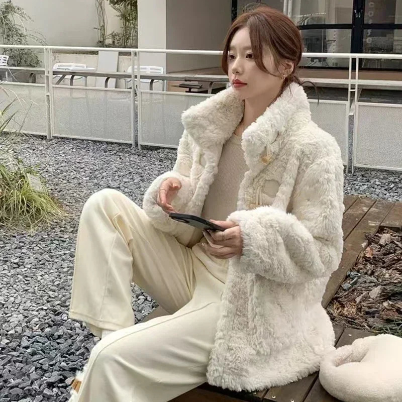 White Faux Lamb Wool Warm Coats Women Fall Korean Stand Collar Horn Button Jackets Y2K Winter Thick Long Sleeve Plush Outerwear 241216 - view 4