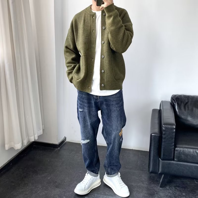 Knitted cardigan men's new autumn and winter tide pure color simple handsome thickened design sense of youth Mao Clothing jacket tide m040