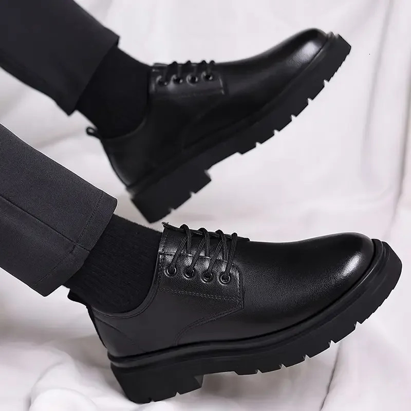 Business Man Casual Shoe Moccasin Lace Up Soft Dress Shoes Leather Men Formal High Quality Fashion Free Clearance 241220
