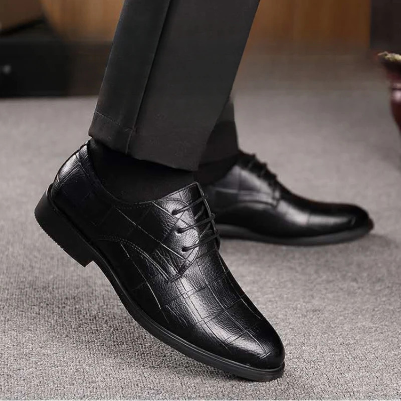 Classic Mens Leather Shoe Autumn Men Business Dress Shoe British Comfort Casual Social Shoe Male Allmatch Wedding Shoes 241220