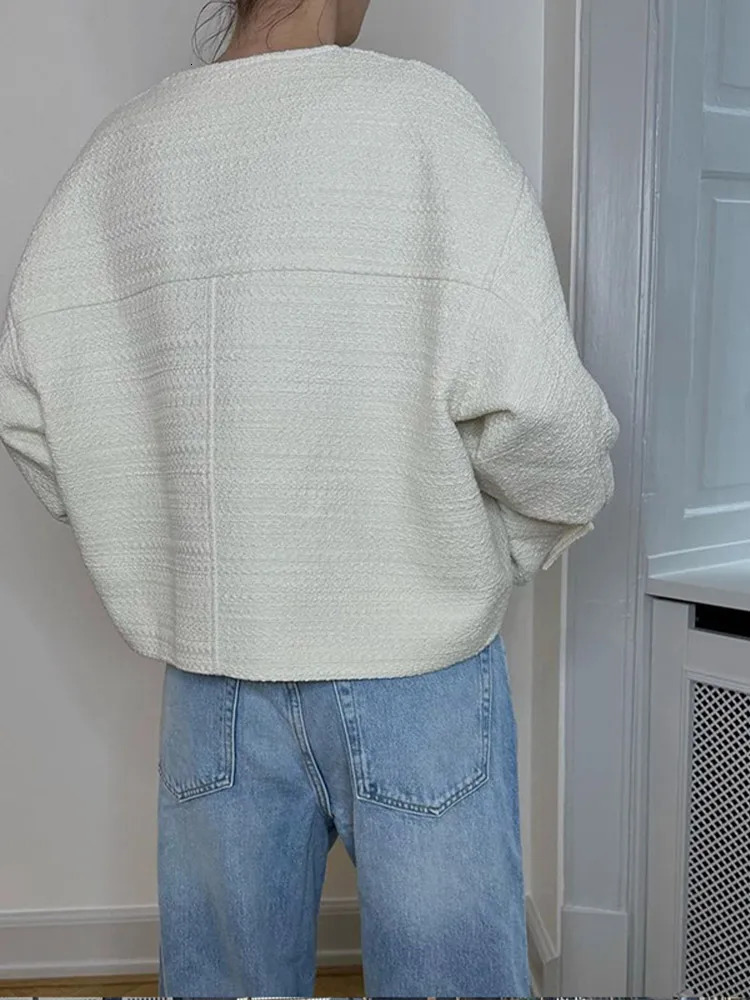 Elegant White O-neck Short Jackets For Women Fashion Long Sleeve Single Breasted Woolen Coats Female High Street Outwear 241220