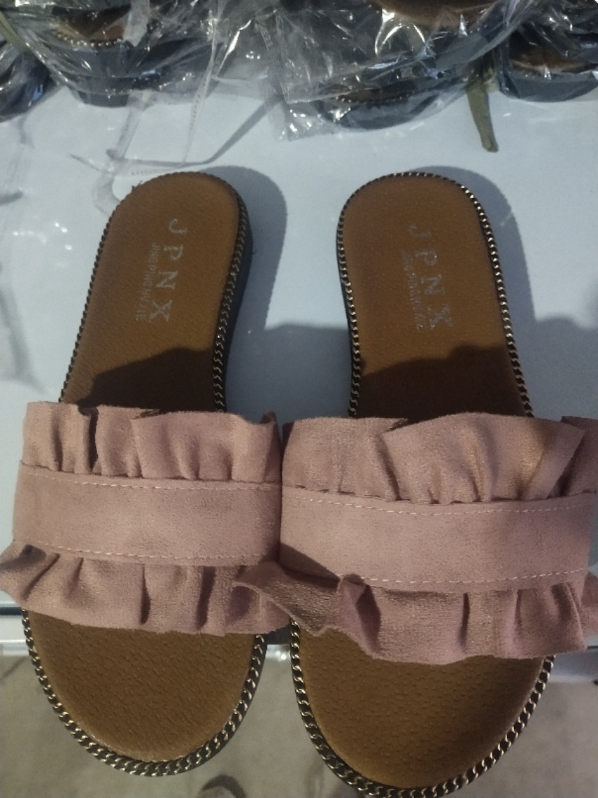 Ddmywed Spring/Summer New Shoes And Slippers, Ruffled Edge Leisure Beach Women's Sandals, Flat Bottom, One Word Slippers Chinese Brand Shoes F122