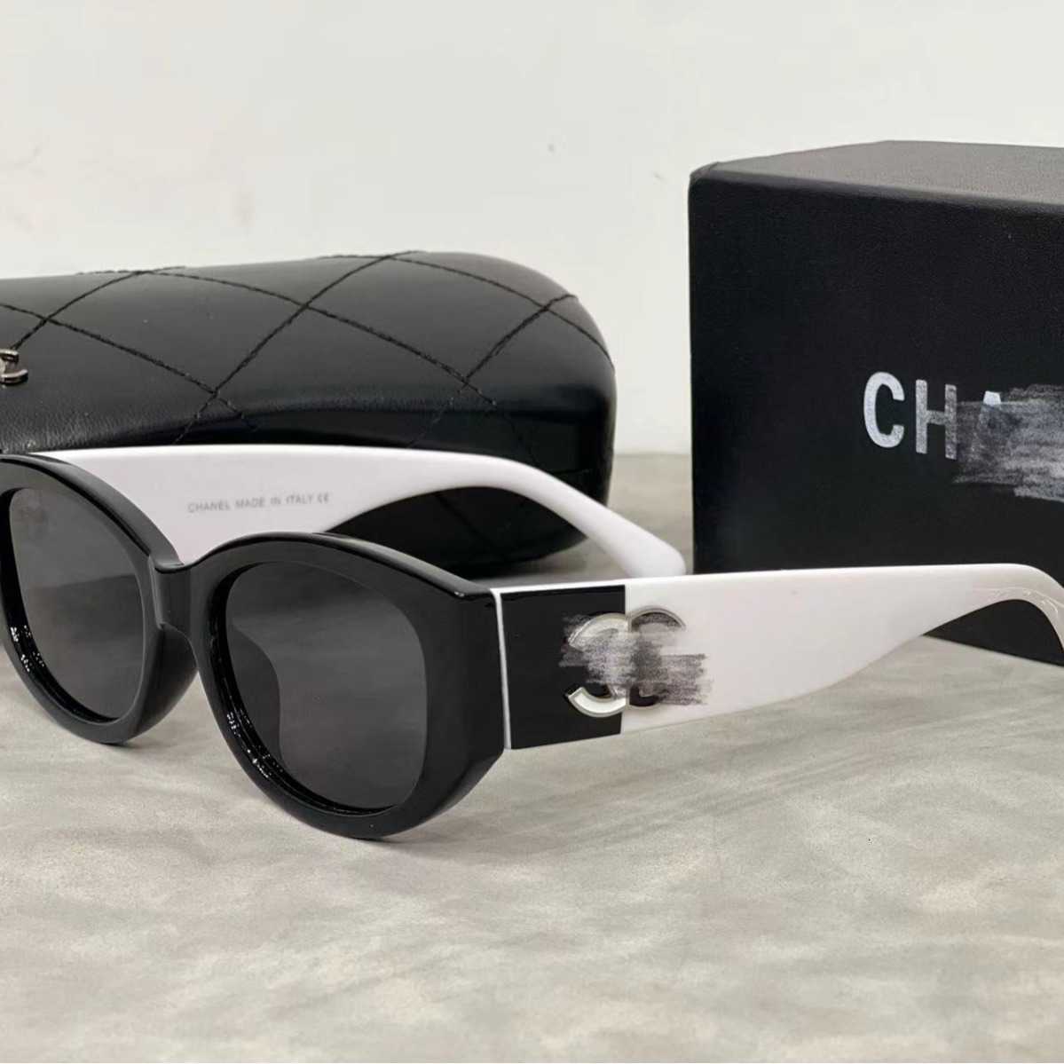Fashion designer classic CH sunglasses 24 New Black and White Panda Womens Versatile Personalized Anti UV 5525