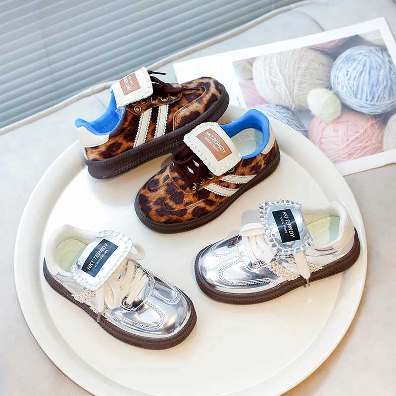 Sneakers Childrens Casual Sneakers Size 26-36 Leopard Boys Girls De Training Shoes Four Seasons Models Hundred Non-slip Kids Board Shoes H241220