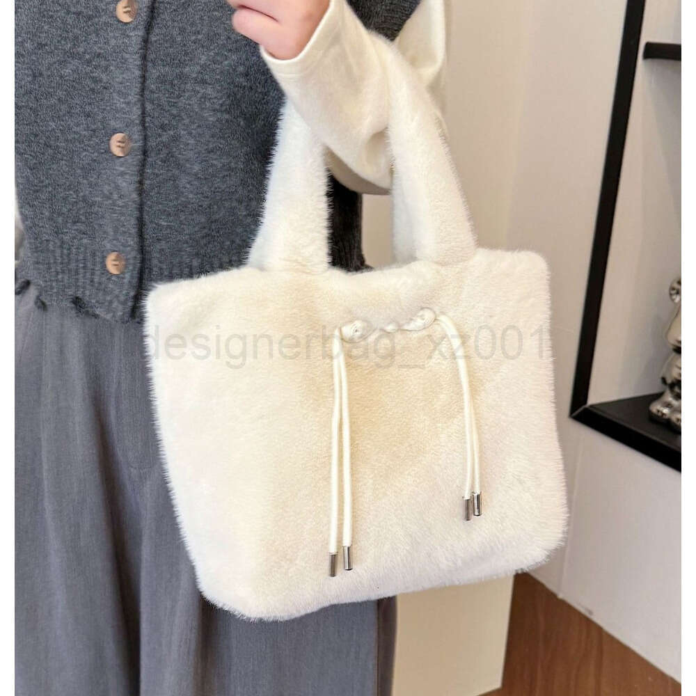 Tote Bag Customization Not Retreat 10a Hobo Bag Women Handbag Evening Wallet Cute Chinese Style Handbag Fluffy Plush Large Capacity Imitation Mink Mak
