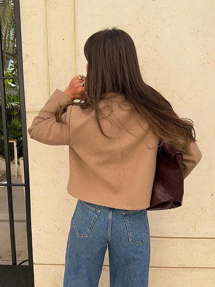 Elegant Womens Woolen Jacket O-neck Single Breasted Long Sleeve Pockets Short Coat Autumn Winter Office Lady Solid Outwear 241220