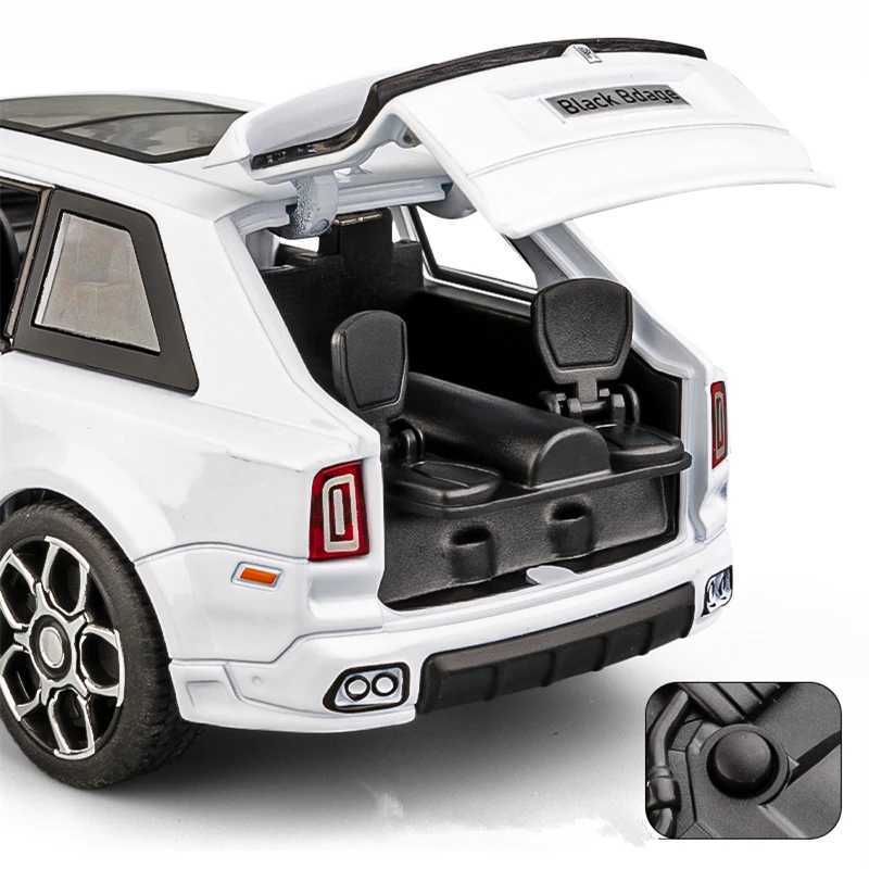 1 32 Rolls Royce SUV Klein alloy car model Diecasts metal toy car model simulated sound and light series childrens gift Y241221