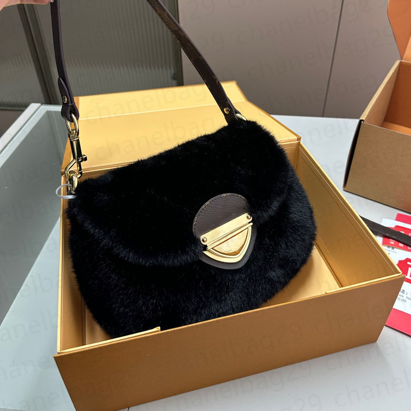 Evening Bags Winter Teddy Waist Bag Designer Bum For Womens Men Fashion Lambswool Sherpa Crossbody Shoulder Fluffy Luxury Purses