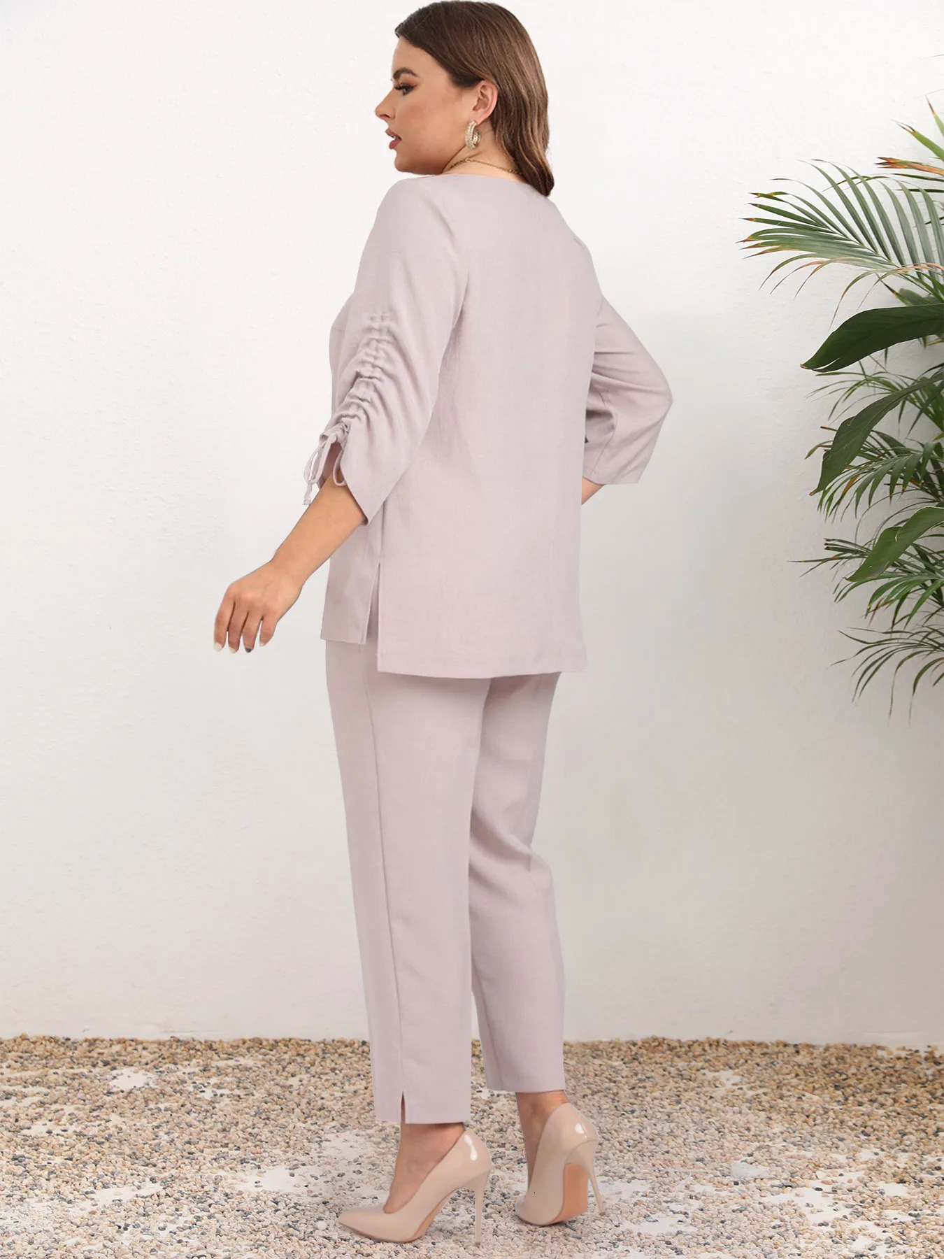 Women Plus Size Two Piece Pant Set Round Neck Solid Basic Casual Matching Office Lady Elegant 2 with Blet 241219