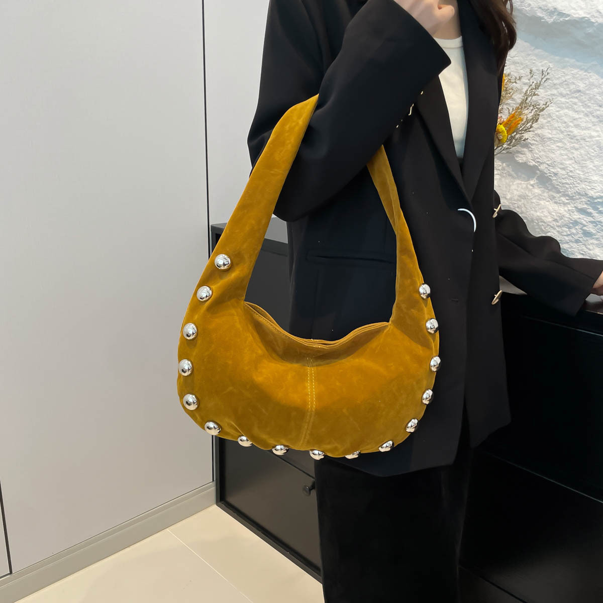Shoulder Handbag for Women Fashion Shoulder Bag Small Underarm Purse Mini Clutch Design Shoulder Underarm Willow Nail Handbag Suede Fashionable Women 