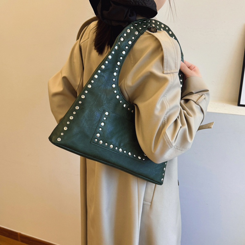 Tote Bags for Women Handbags Rivet Single Shoulder Underarm Motorcycle Stylish Large Capacity Tote Bag Versatile Hand-Held Women Bag