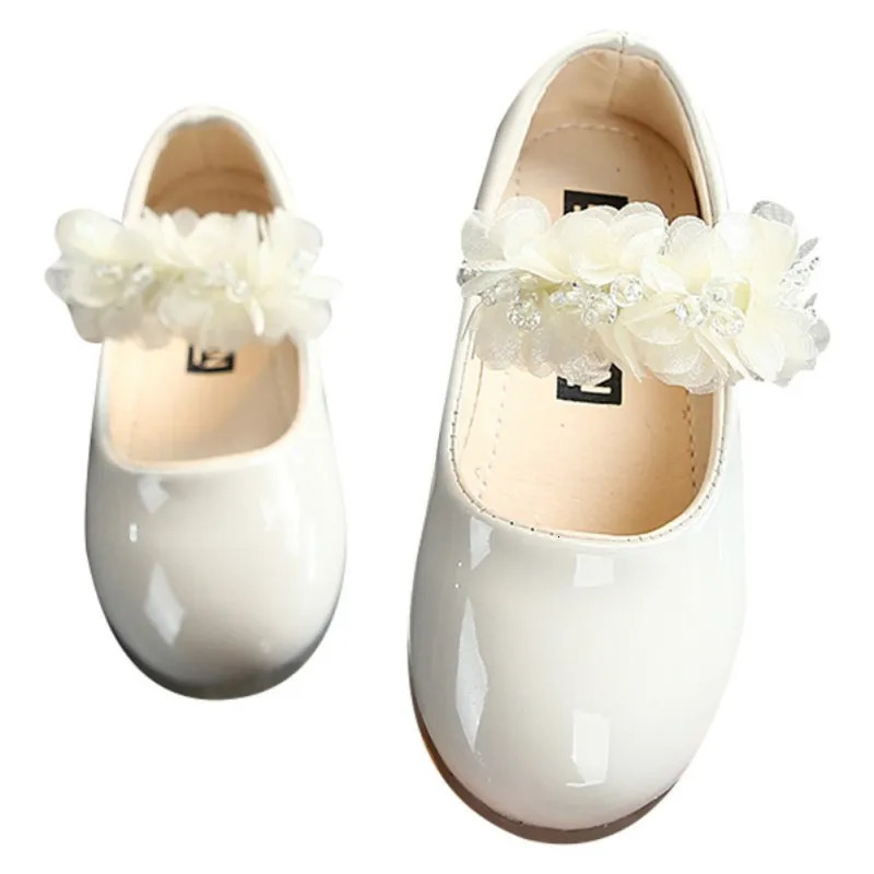 Girls Glossy Shallow Mouth Flat Leather Shoes 2-10 Years Girls Lace Flower Princess Shoes Baby Small Leather Shoes 241220