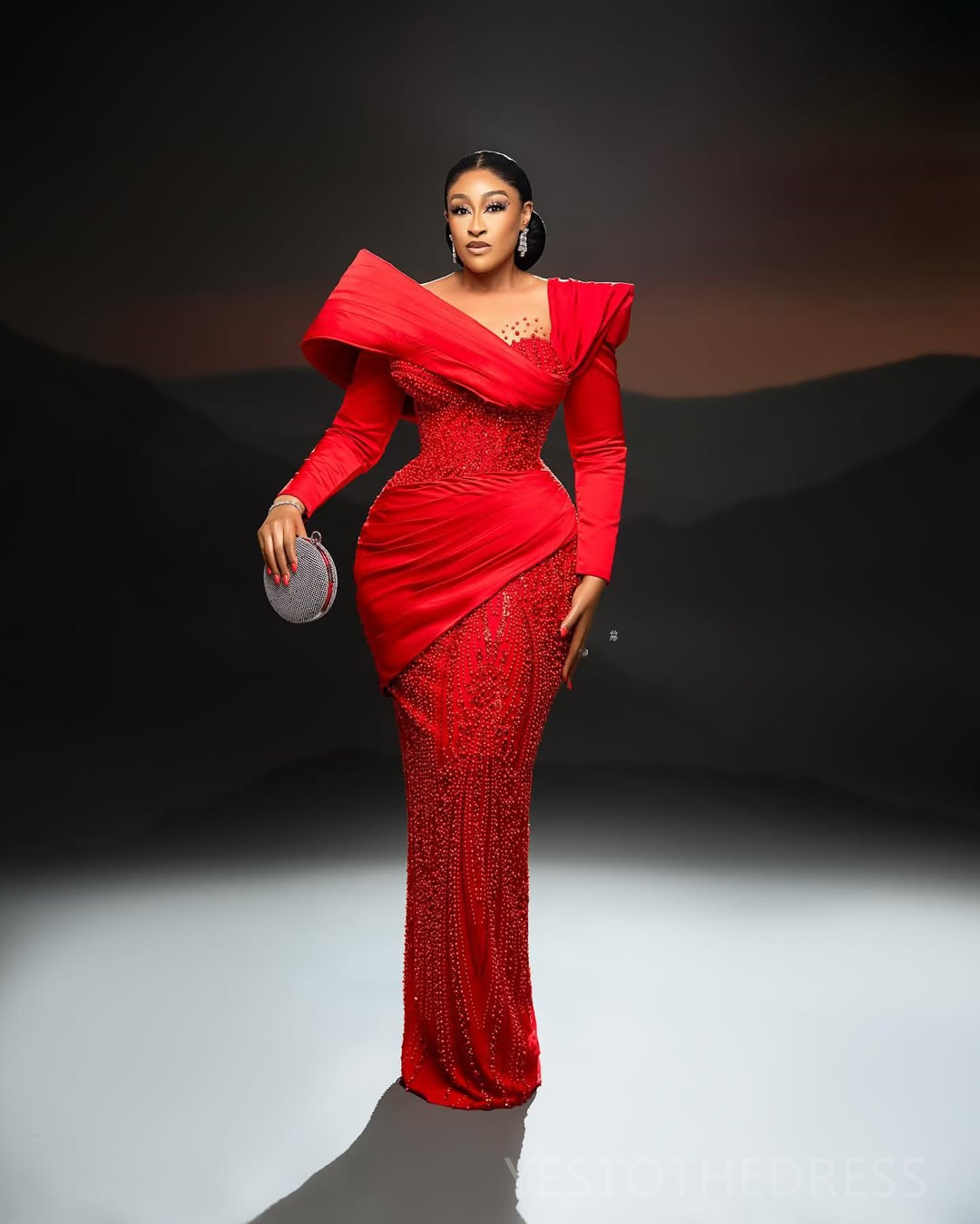 2025 Plus Size Red Prom Dress Evening Dresses For Special Occasions Mermaid Sheer Neck Long Sleeves Beaded Lace Pearls Birthday Dress Second Reception