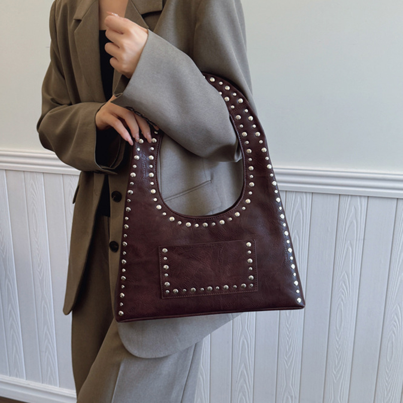 Tote Bags for Women Handbags Rivet Single Shoulder Underarm Motorcycle Stylish Large Capacity Tote Bag Versatile Hand-Held Women Bag