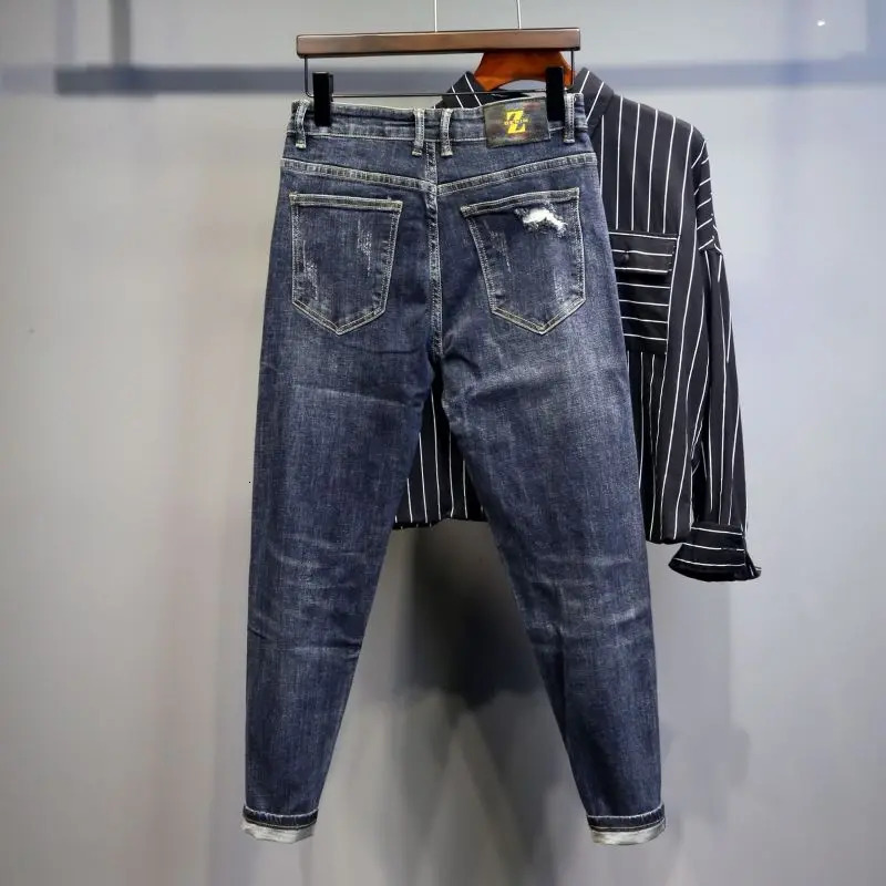 Trousers Tapered Broken Jeans for Men with Holes Male Cowboy Pants Ripped Torn Rhinestones ner Korean Fashion Stylish Denim 241218