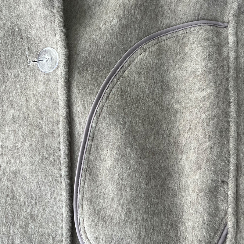 Elegant Solid Color Women's Wool Coats - Stylish & Warm Over-Sized Options