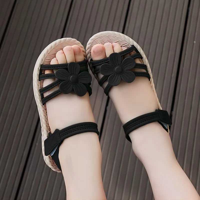 Sneakers Girls Sandals 2020 Summer New Childrens Fashion Soft soled Princess Shoes Little Girls Baby Shoes Wild Style H241221