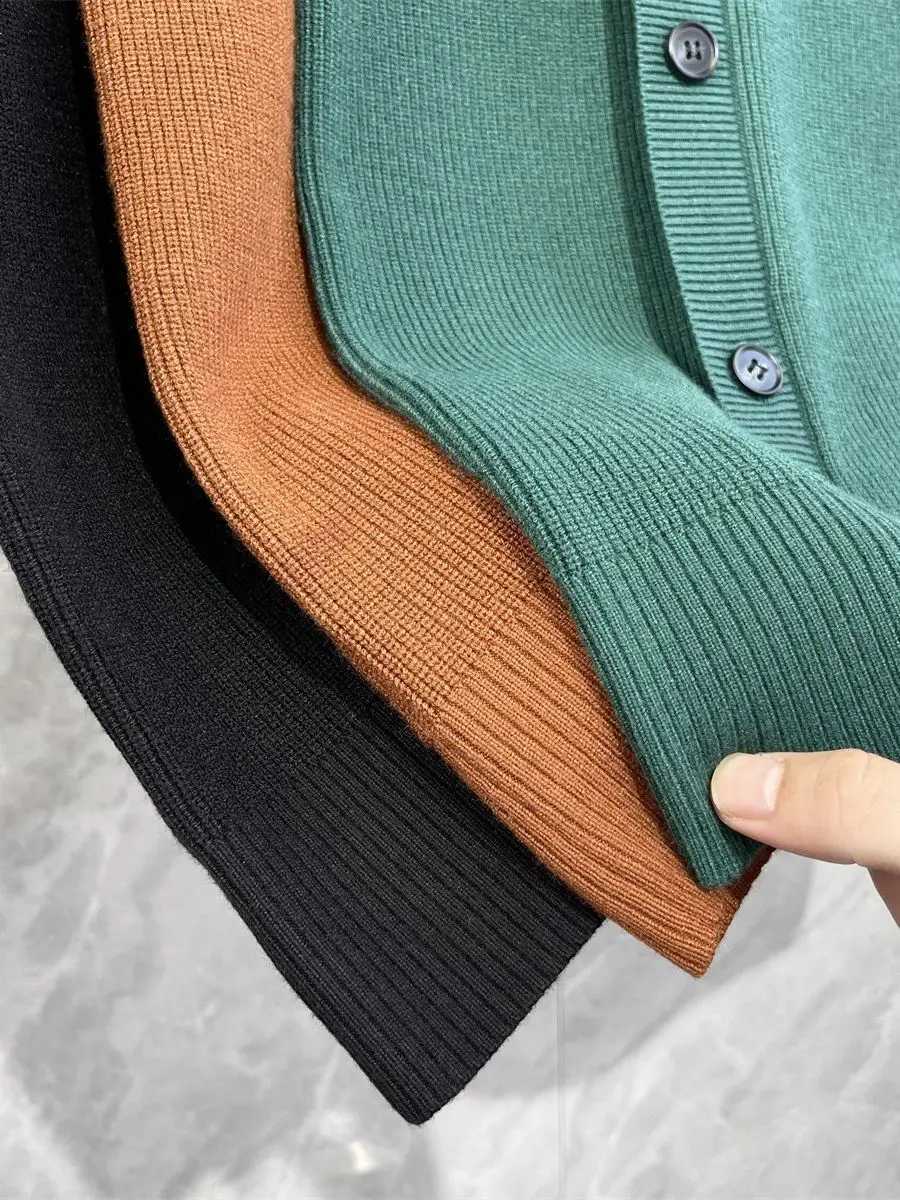 Asymmetric Design Mens knitted Vest Spring and Autumn Sleeveless O-neck Sweater Coat Korean Fashion Tank Tops Male WaistcoatXJ241221