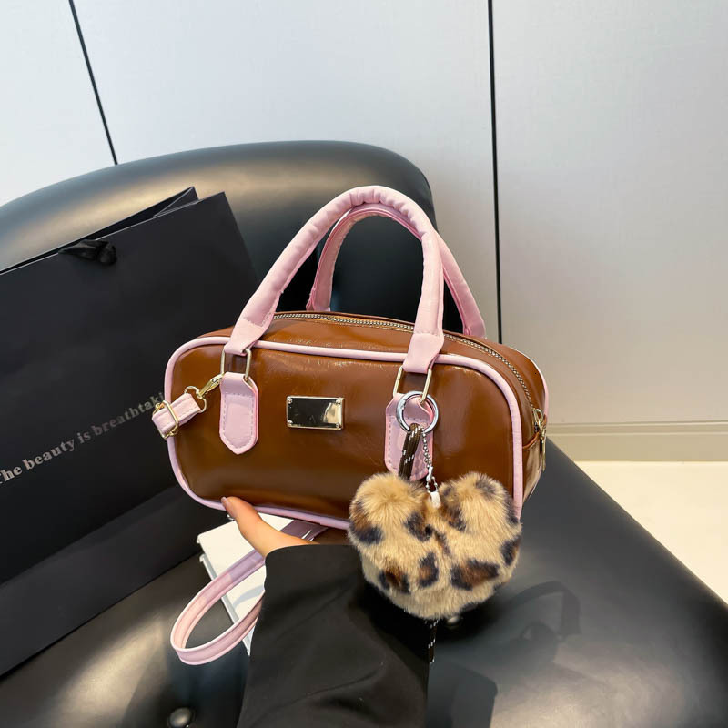 2025 Winter New Women's Handheld Simple Leisure Pillow, Korean Designer's New Fashion Shoulder Bag, Fashion Crossbody Bag