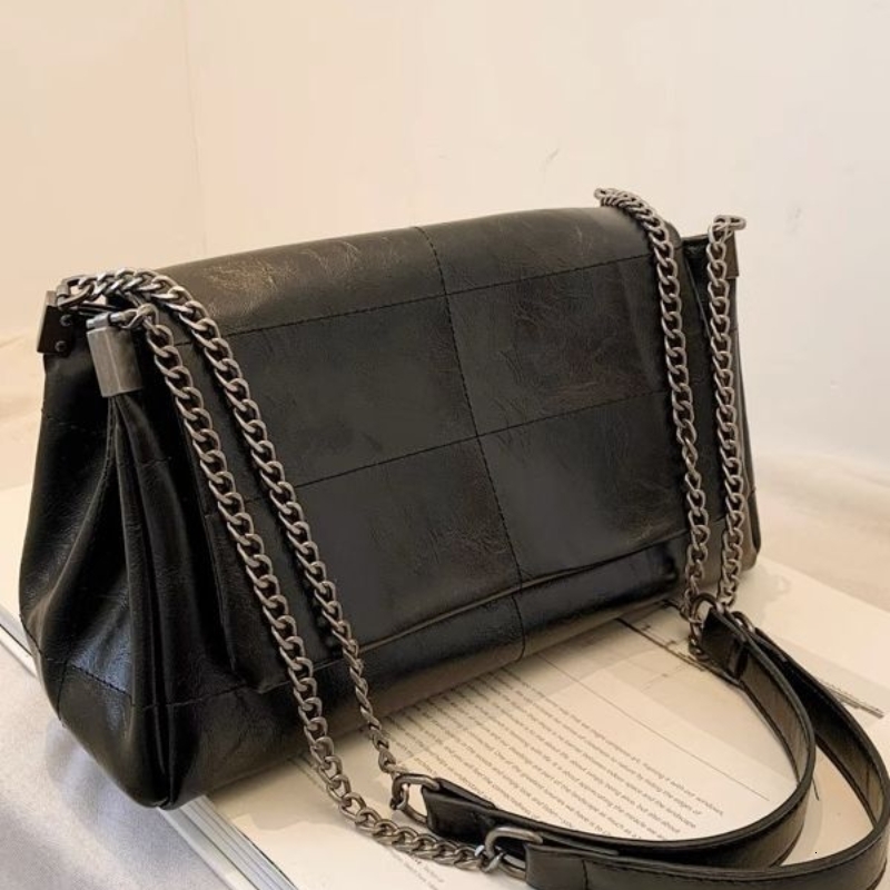 New Fashion Women s Commuter Bag Designer Chain Crossbody Bag Women s Single Shoulder Large Capacity Handbag Cross Square PU bag