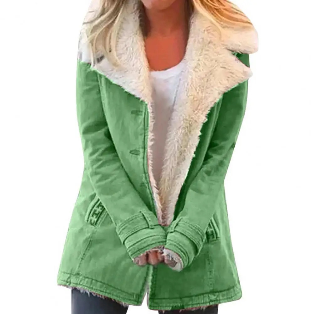Autumn And Winter Womens Fashion Denim Jacket Plus Velvet Warm Long-sleeved Jacket Thicker Motorcycle Lapels Coat 241217