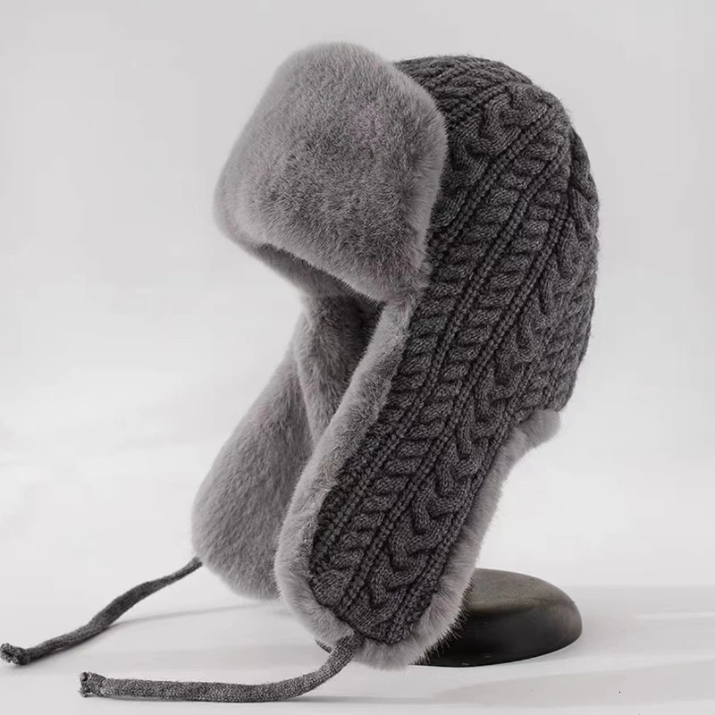 Long Ear Protection Leifeng Hat Womens Knitted Hat Winter Bicycle Warmth and Cold Protection Korean Edition 241220