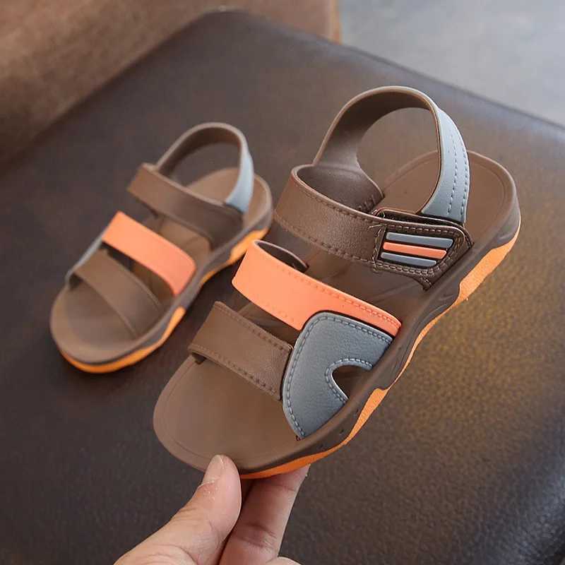Sneakers Childrens beach sandals student anti slip shoes simple and ordinary boys sandals simple and soft bottom childrens casual shoes H241221