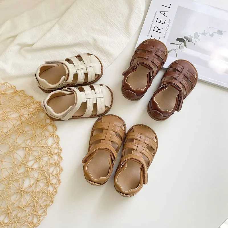 Sneakers Unishuni Cute Lightweight Closed Toe Ankle Strap Sandals for Preschool Girls Soft Bottom Non slip Sandals with Hook and Loop Clips H241221