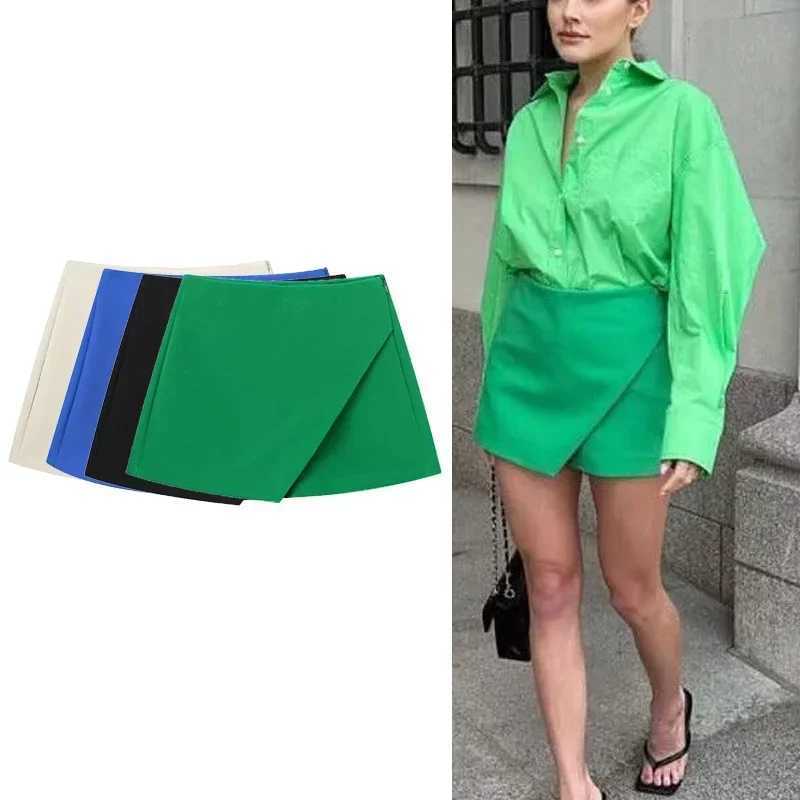 TR Fashion Womens High Waist Shorts Skirts Solid Asymmetrical Side Zipper Skirts Shorts Summer Black White Mini ShortsXJ241221