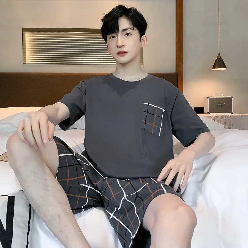 Two piece mens sleepwear set short sleeved student sleepwear round neck Yonthcartoon letter striped sleepwear lounge W241221