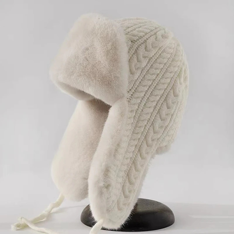 Long Ear Protection Leifeng Hat Womens Knitted Hat Winter Bicycle Warmth and Cold Protection Korean Edition 241220