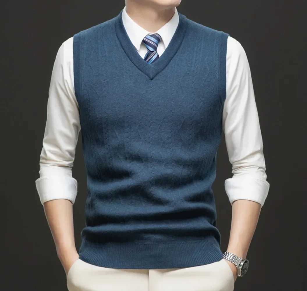 Trend New Mens Business Casual Pullover Wear Warm Sleeveless Wool Knitted Sweater Vest TopsXJ241221