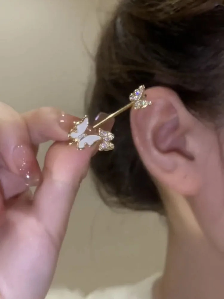 Trendy Diamondembedded Oildrop Butterfly Ear Cuff Earrings for Women No Piercing Fashion Accessory 241220