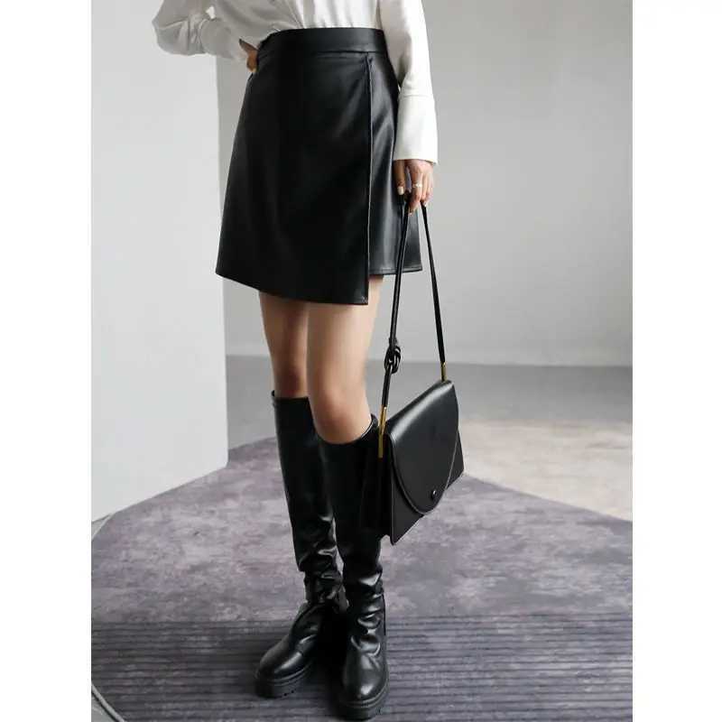 Simplicity Office Lady Autumn Winter Women Solid Zipper Split Korean Fashion Chic High Waist Short Slim A-line PU Leather SkirtXJ241221