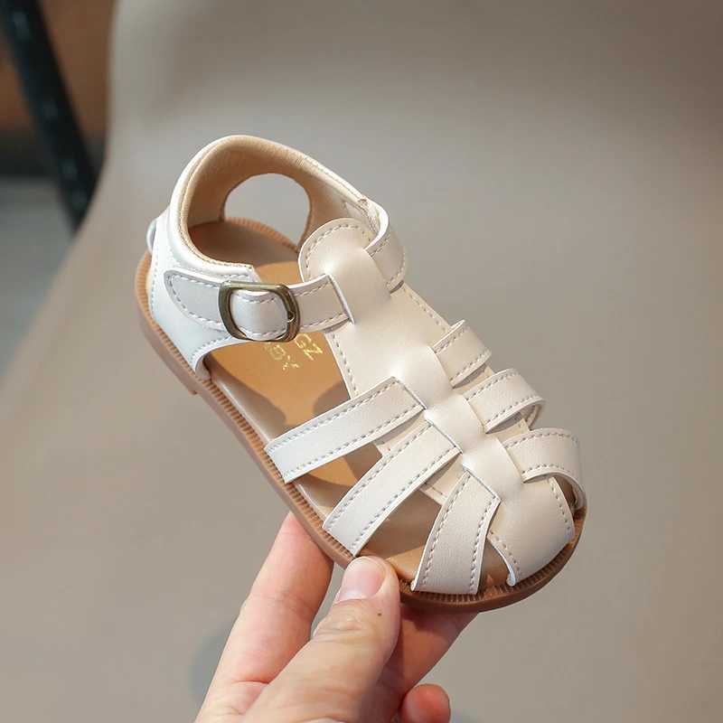 Sneakers Preschool sandals 2024 summer baby beach shoes newborns first walking baby sandals baby boys and girls sports closed sole H241221